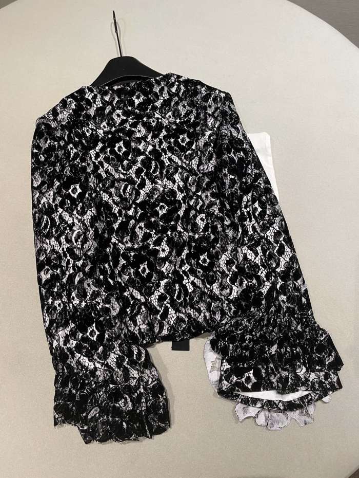 NIGO Chanel 25A Women's Advanced Handicraft Series Lace and Velvet Spliced ​​Cropped Jacket Pants  #nigo333009