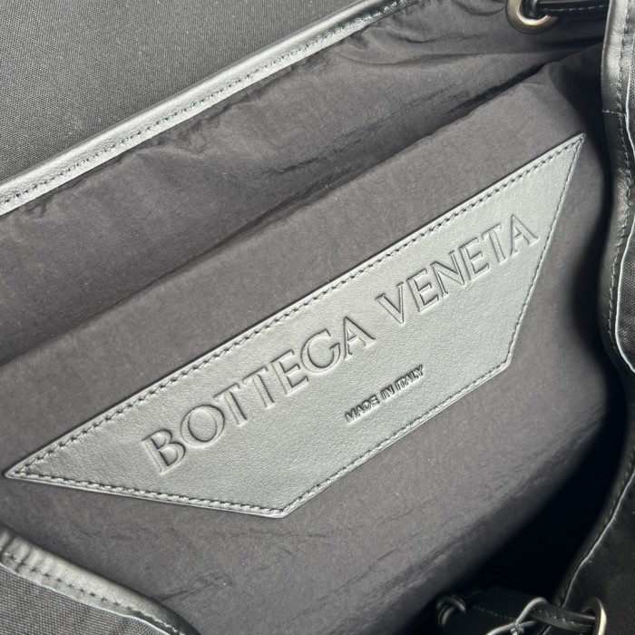 NIGO Bottega Veneta Crossroad Multi-Pocket Nylon Backpack Woven Leather Adjustable Straps #nigo333014
