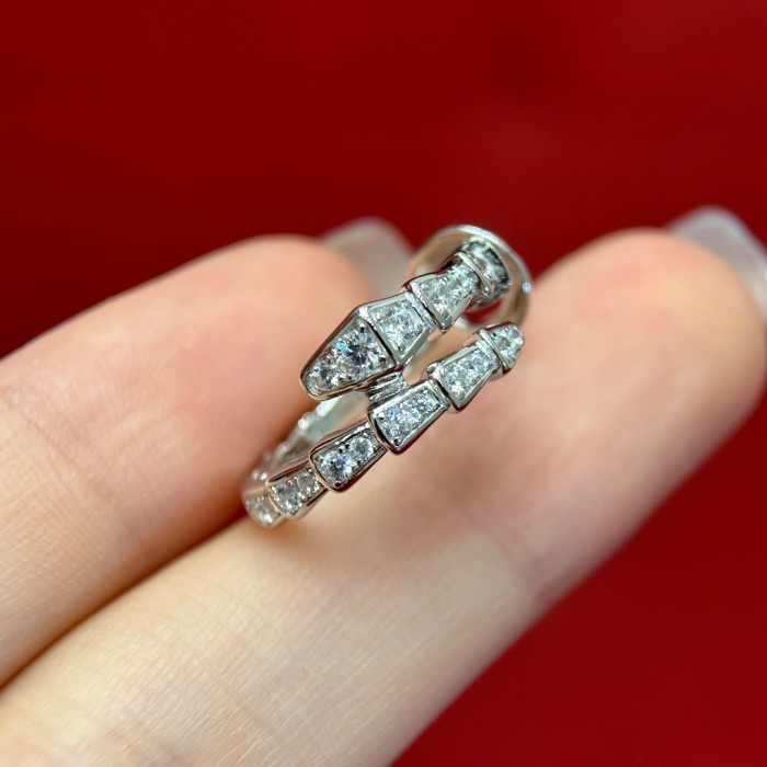 NIGO Bvlgari White Gold Serpenti Viper Earrings #nigo325498