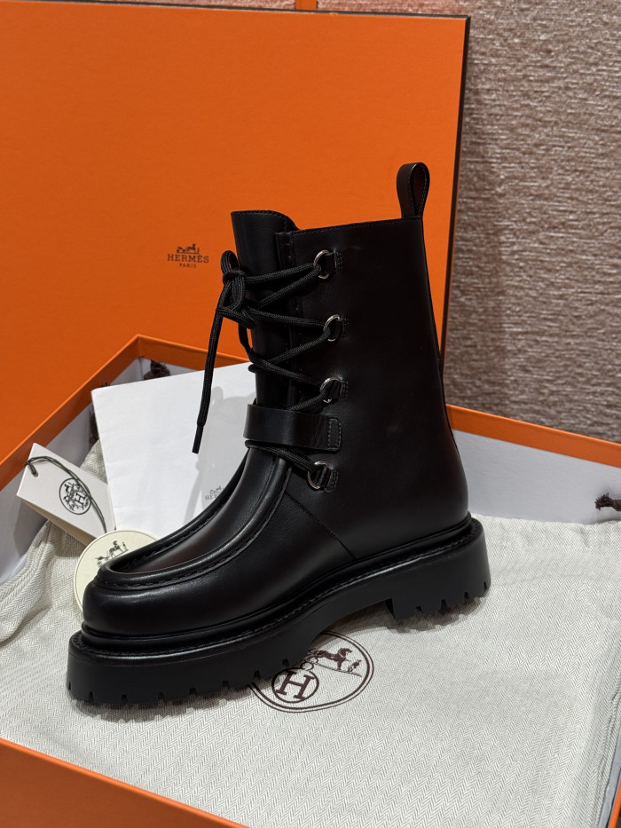 NIGO Hermès Women's Land ankle boot Black #nigo330321