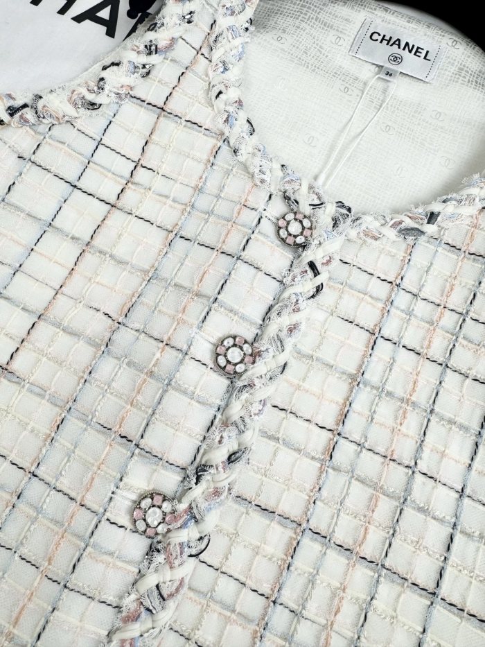 NIGO Chanel 25SS White Plaid Tweed Vest Dress #nigo333127