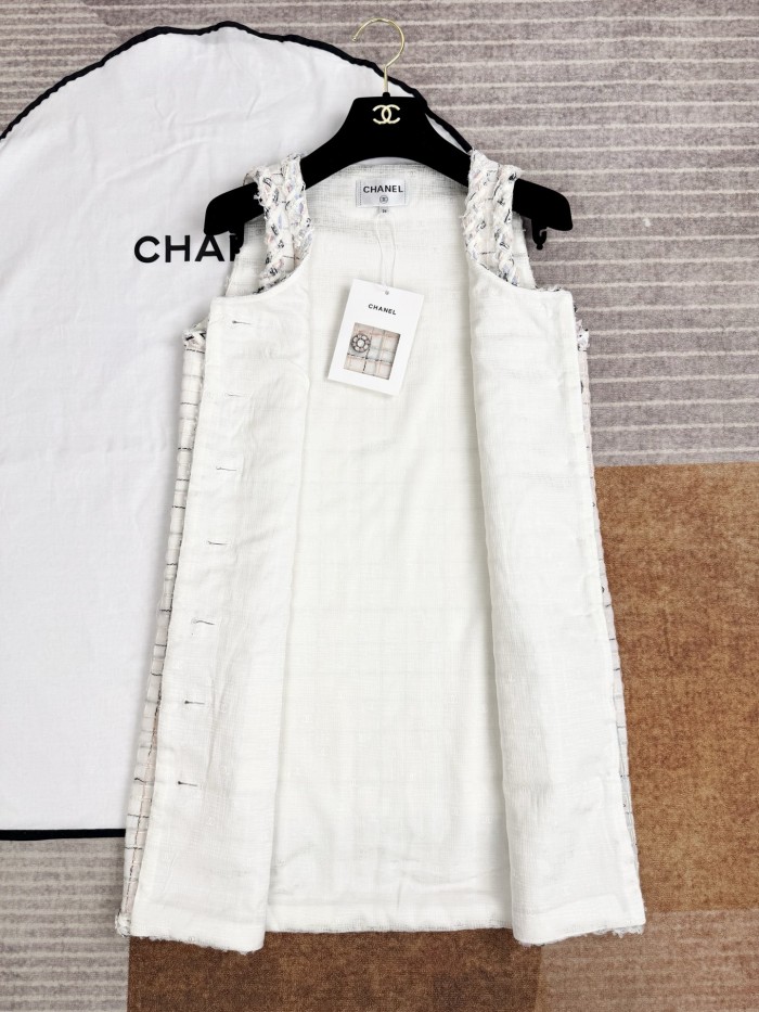 NIGO Chanel 25SS White Plaid Tweed Vest Dress #nigo333127