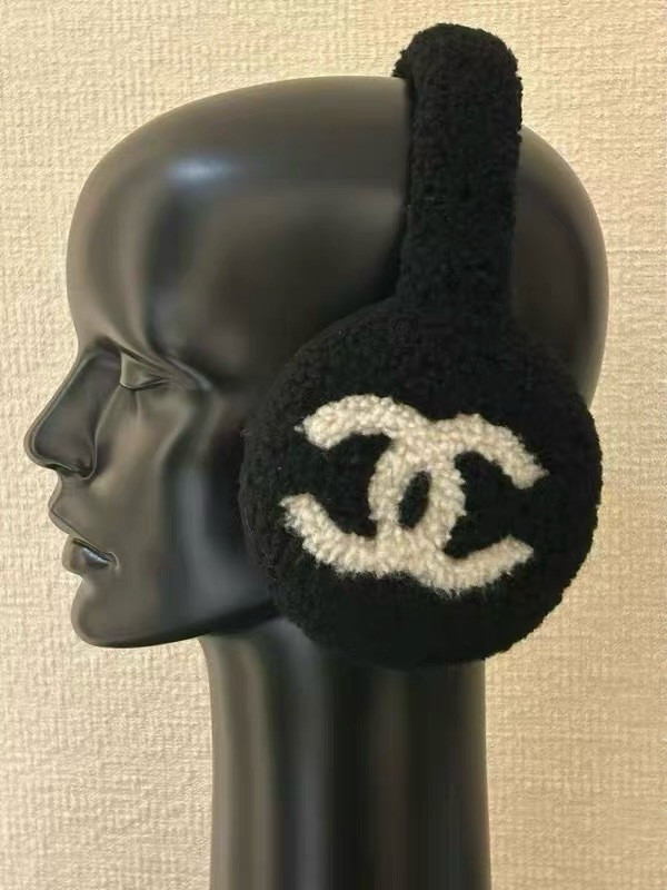 NIGO Chanel 25N COCO Neige Wool Black And White Geep Warm Earmuffs #nigo331947