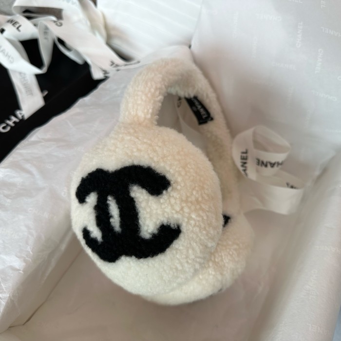 NIGO Chanel 25N COCO Neige Wool Black And White Geep Warm Earmuffs #nigo331947