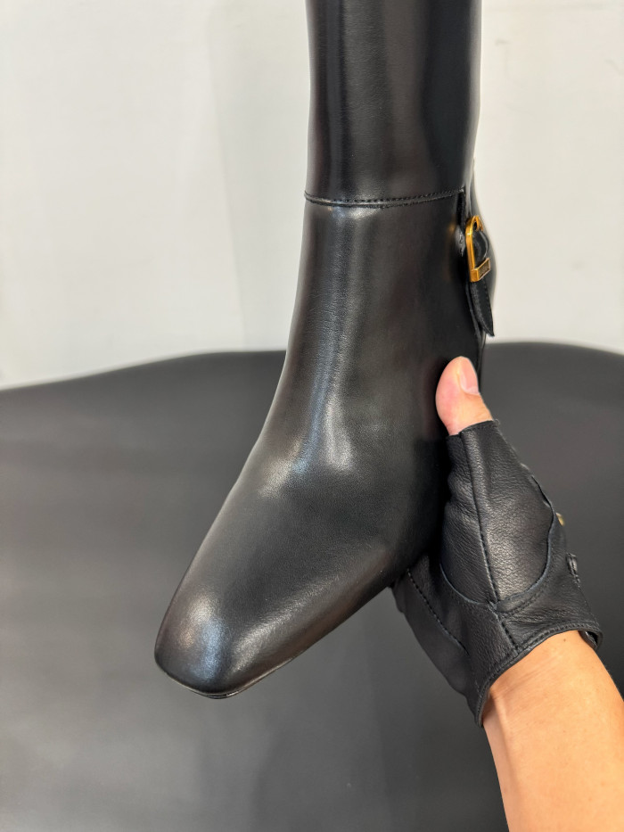 NIGO Saint Laurent Women's JULIA Boots In Smooth Leather In Black #nigo329674