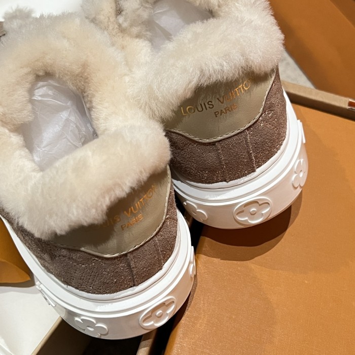 NIGO Louis Vuitton Women's Time Out Sneaker Suede Round Toe Lace-up Low-top Sneakers #nigo333372