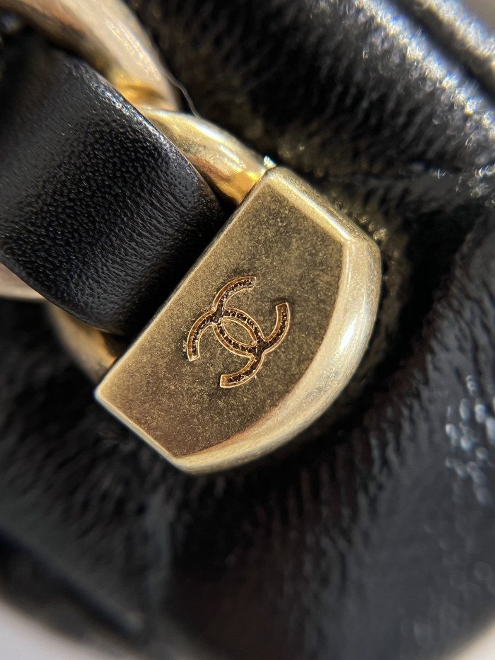NIGO Chanel 24A Chain Shoulder Strap Flap Diamond Shiny Sheepskin Shoulder Crossbody Bag  #nigo333559