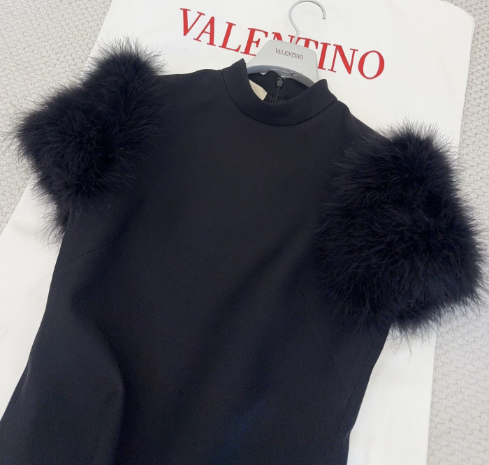 NIGO Valentino Short Crepe Couture Dress Feathers Woman Black #nigo333699