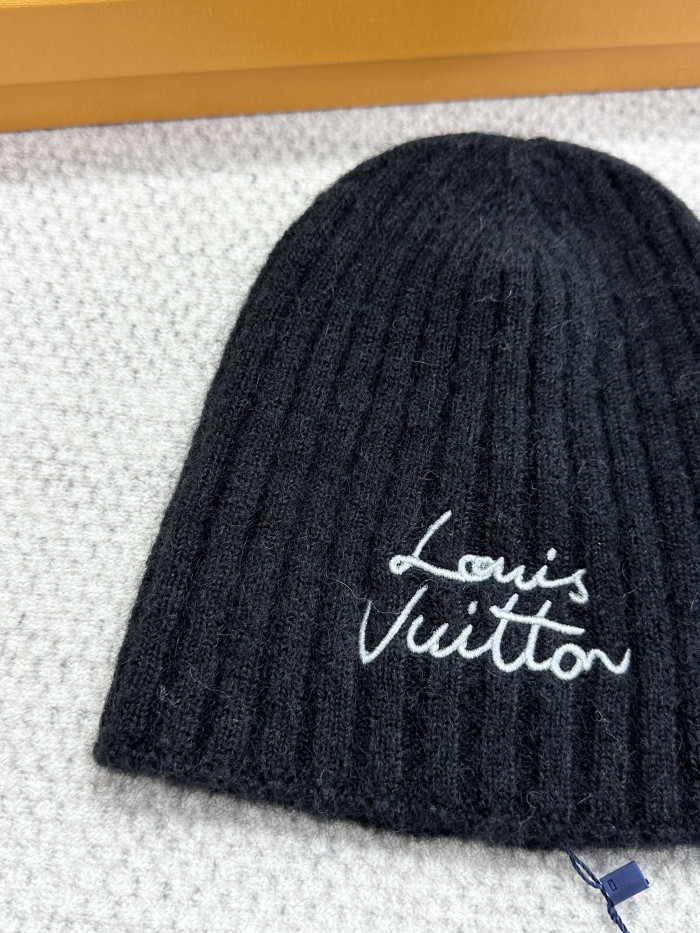 NIGO Louis Vuitton Script Beanie Hat Accessories M97804 #nigo333617