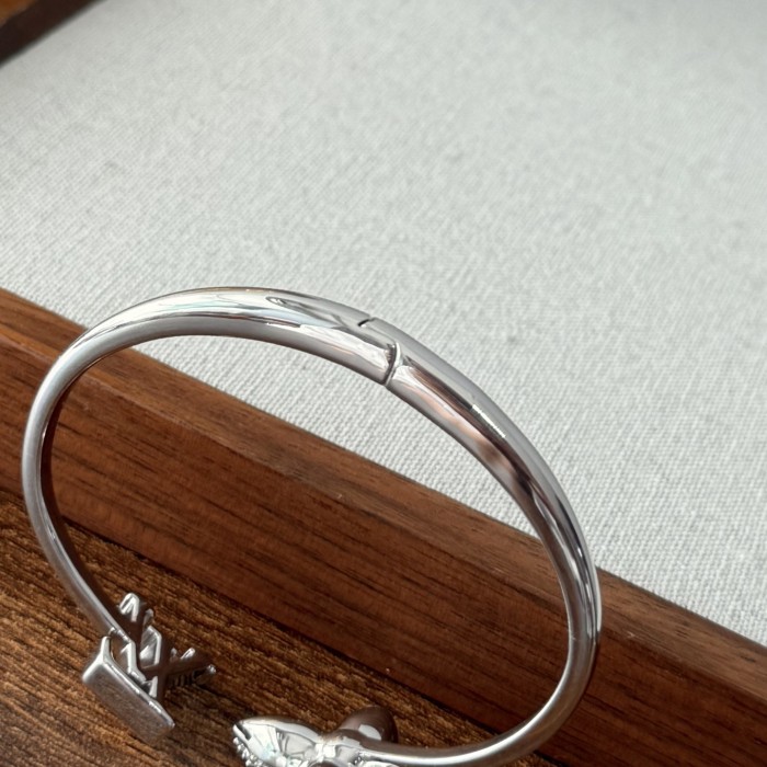 NIGO Louis Vuitton Louisette Signature Strass Bracelet Fashion Jewellery #nigo333733