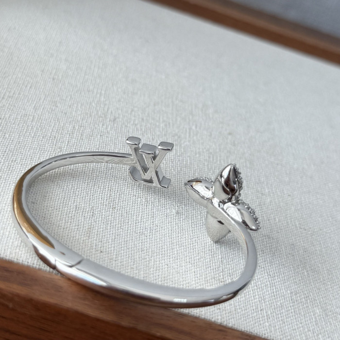 NIGO Louis Vuitton Louisette Signature Strass Bracelet Fashion Jewellery #nigo333733