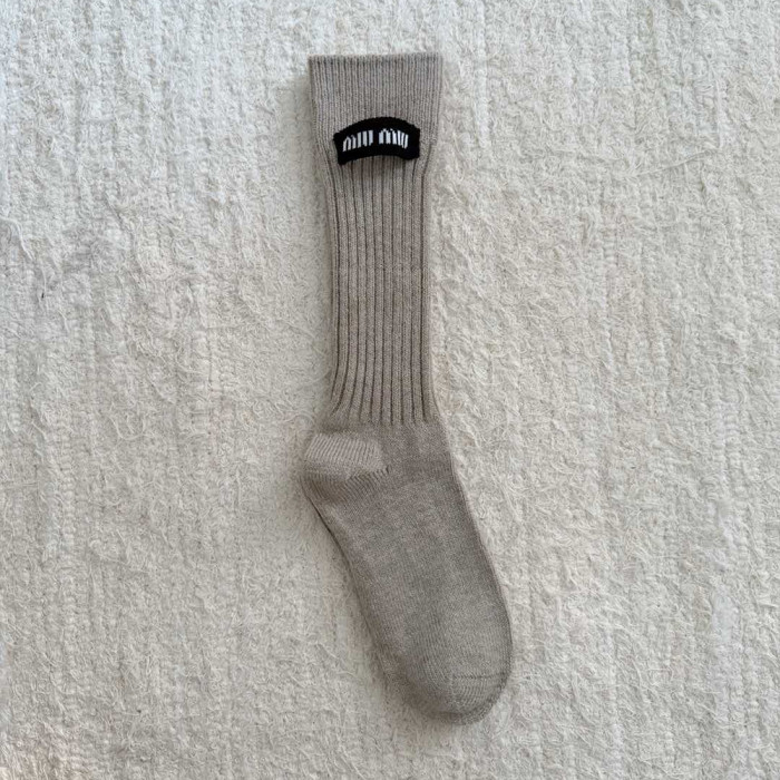 NIGO MiuMiu Wool Label Mid-calf Socks #nigo333706