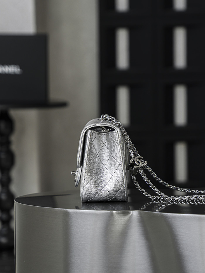 NIGO Chanel Classic Flap CF Lambskin Chain Bag Shoulder Bag Women's Silver #nigo334148