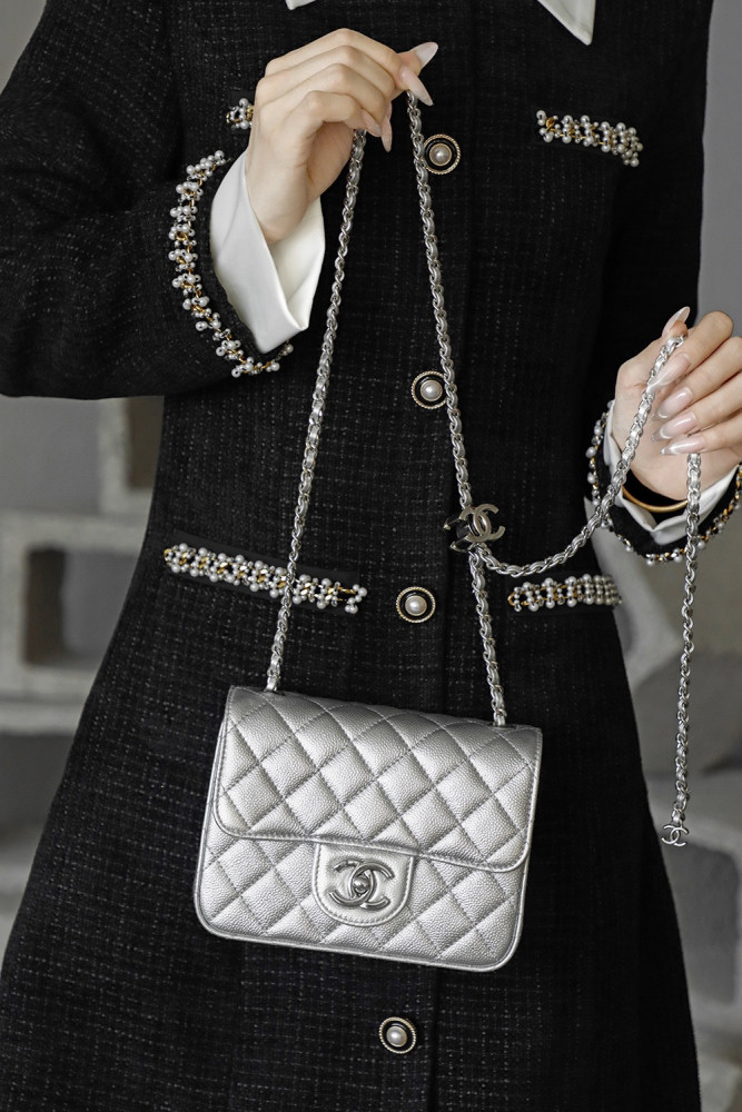 NIGO Chanel Classic Flap CF Lambskin Chain Bag Shoulder Bag Women's Silver #nigo334148