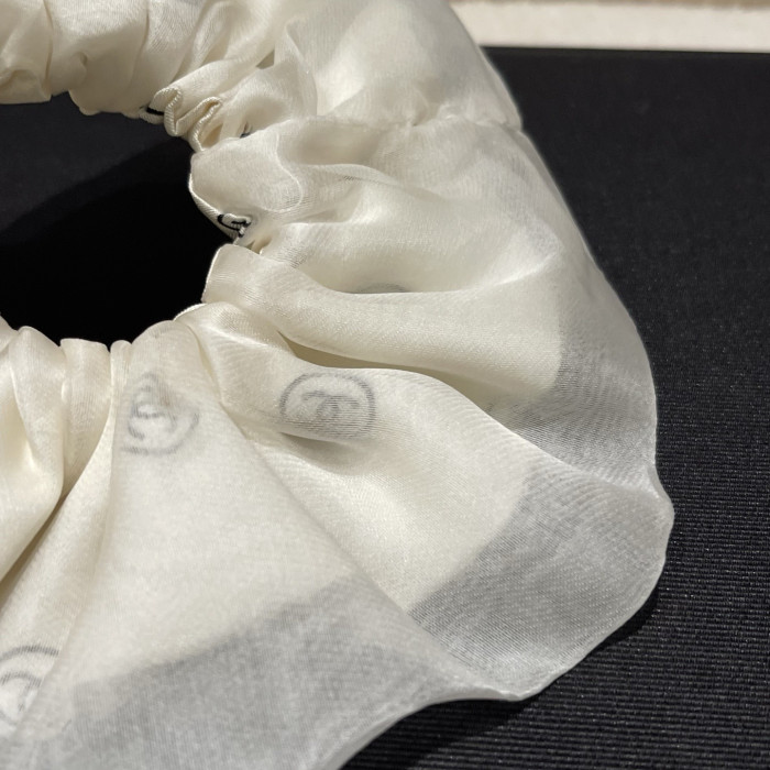 NIGO Chanel Hair Accessory Silk Twill White Black #nigo334195