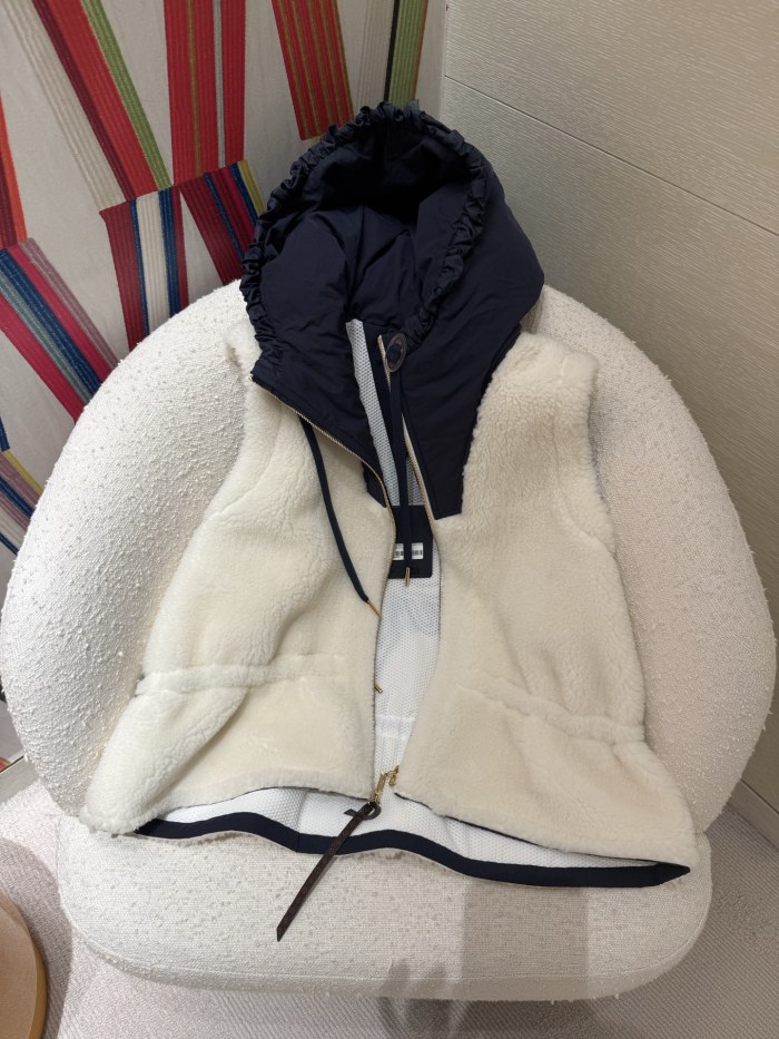 NIGO Louis Vuitton Ski Plush Hooded Vest #nigo334345