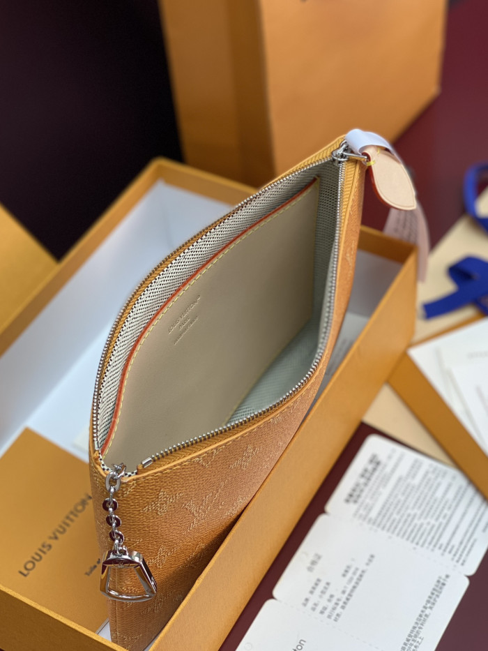 NIGO Louis Vuitton Key Pouch M27109 #nigo334358