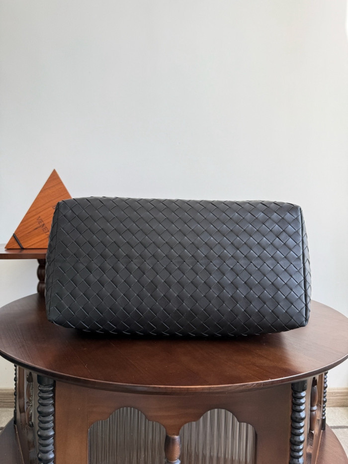 NIGO Bottega Veneta Andiamo Voyager Bag  #nigo334452