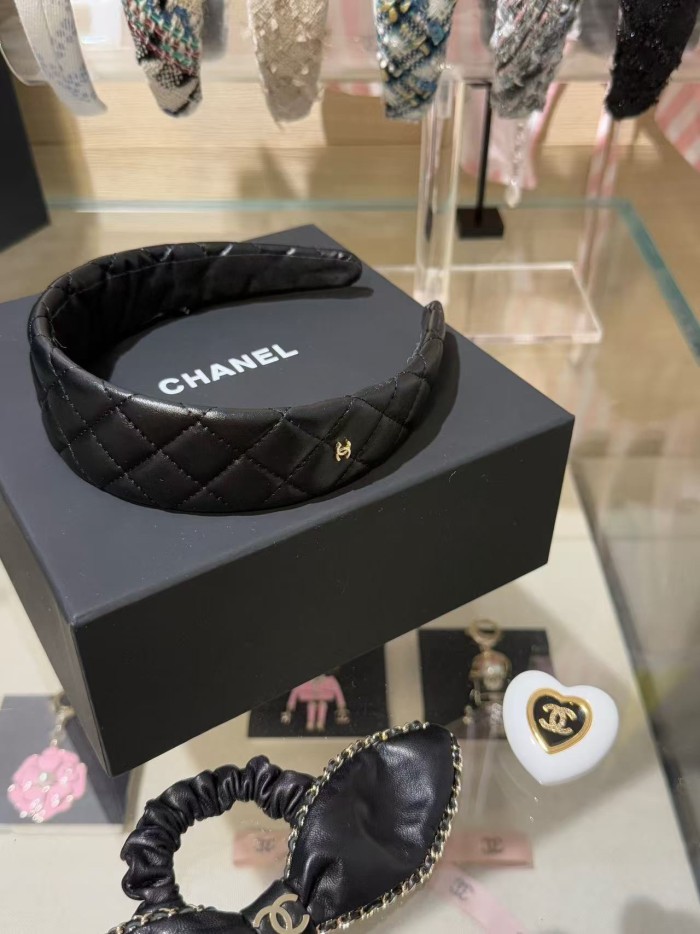 NIGO Chanel Headband Lambskin Black #nigo334497
