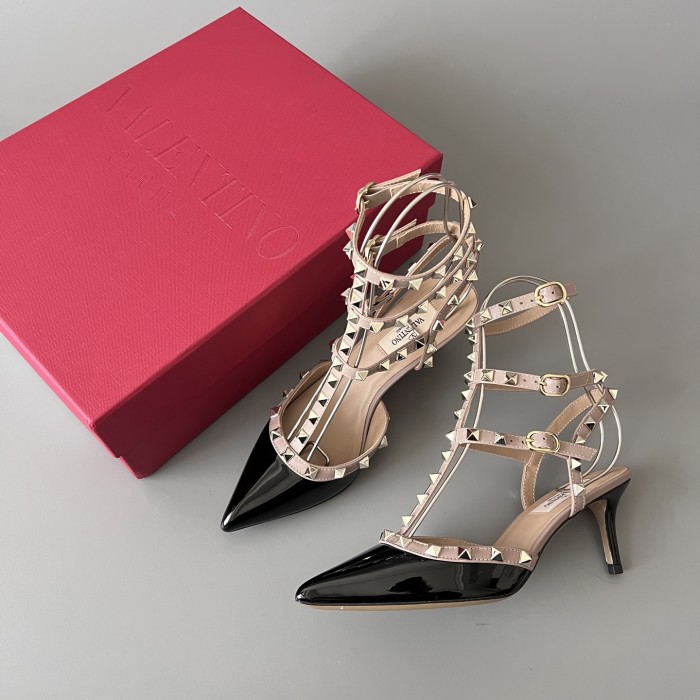 NIGO Valentino Rockstud Caged Pump 65mm Poudre #nigo334615