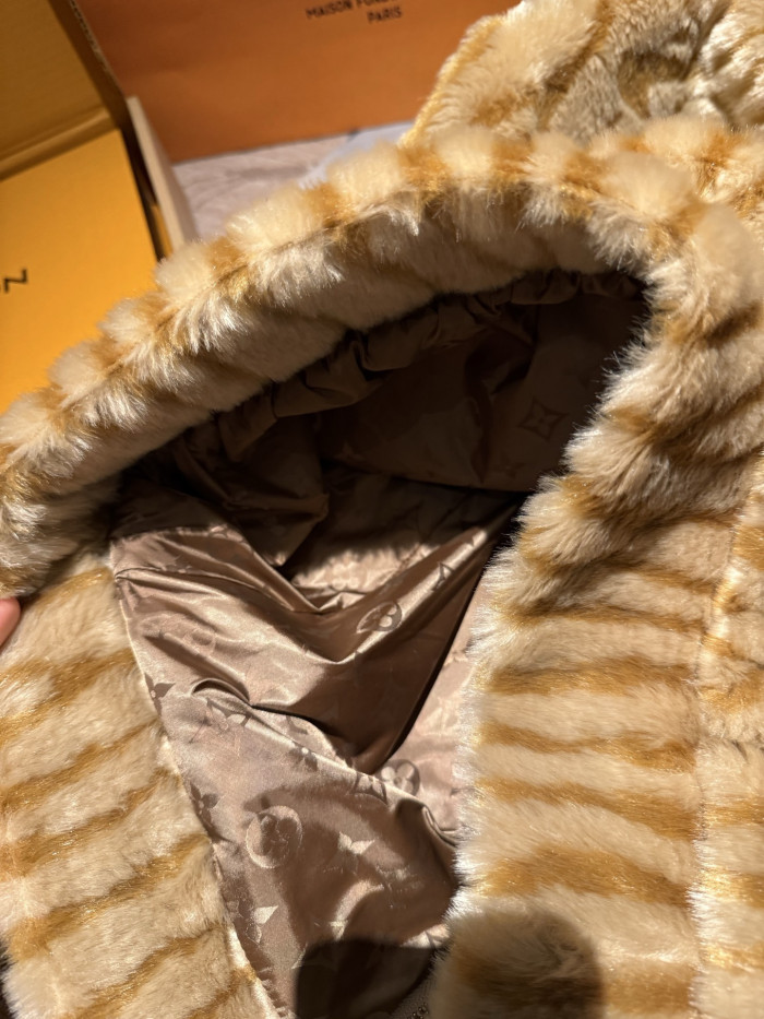 NIGO Louis Vuitton Epi Fleece Hooded Blouson #nigo334486