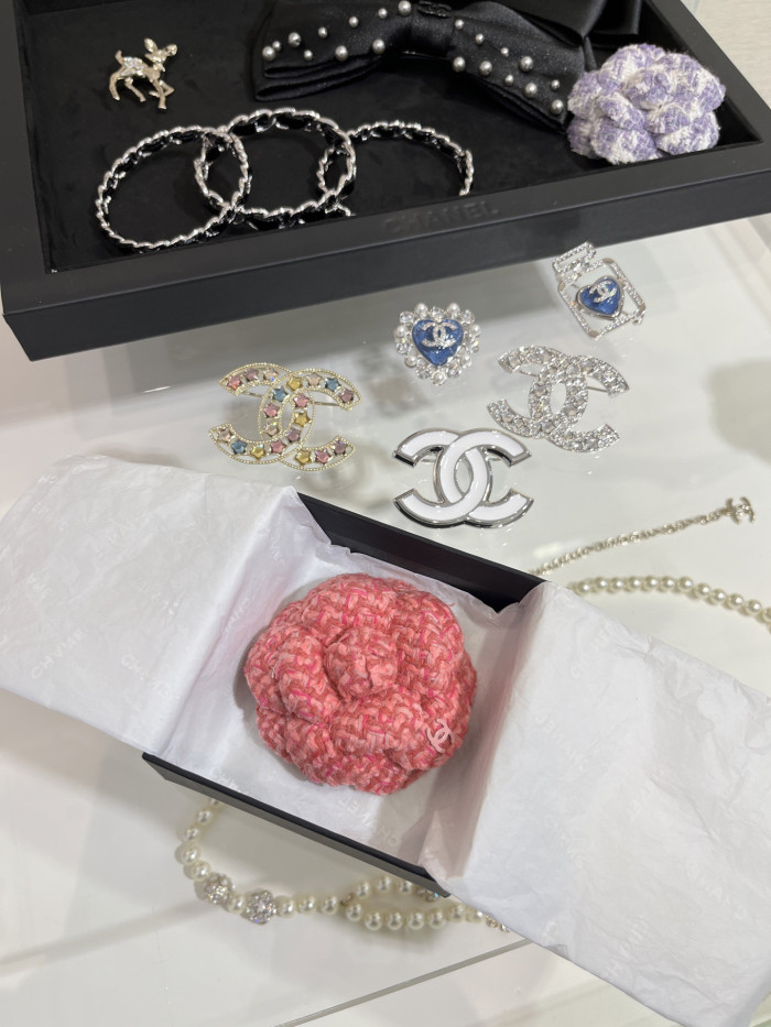 NIGO Chanel Camellia Brooch Collection #nigo334702
