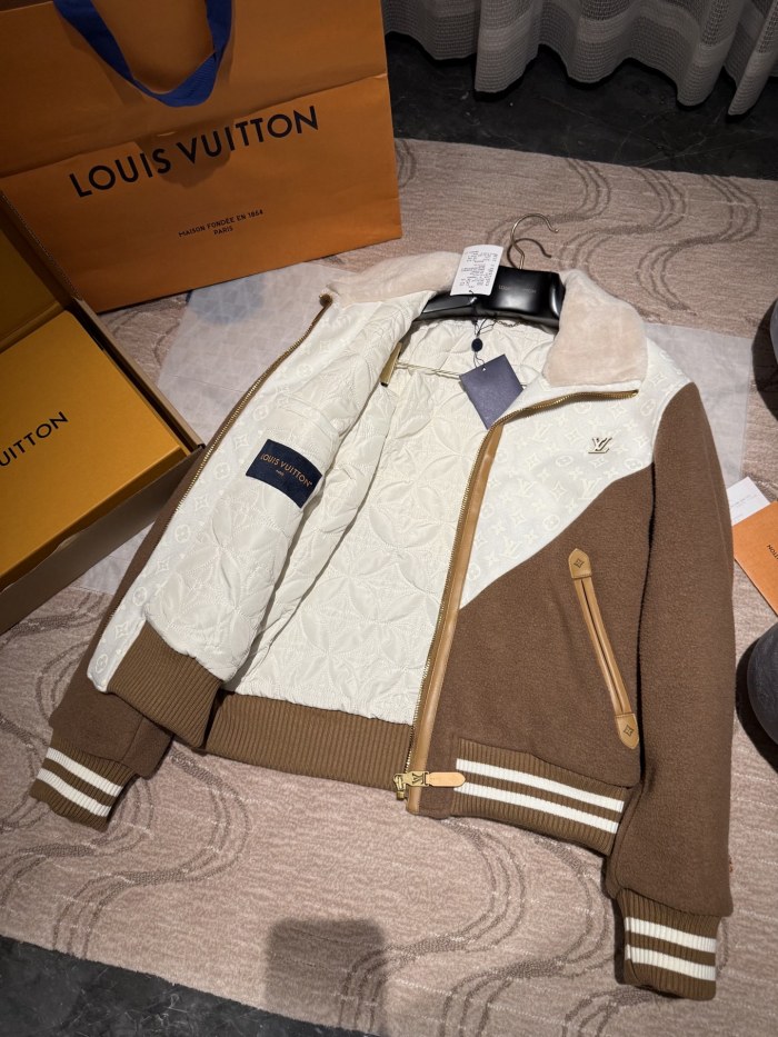 NIGO Louis Vuitton Men's Monogram Blouson With Shearling Collar 1AJBCW #nigo334771