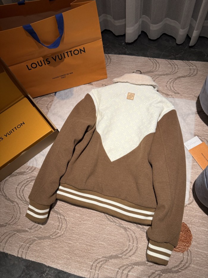 NIGO Louis Vuitton Men's Monogram Blouson With Shearling Collar 1AJBCW #nigo334771