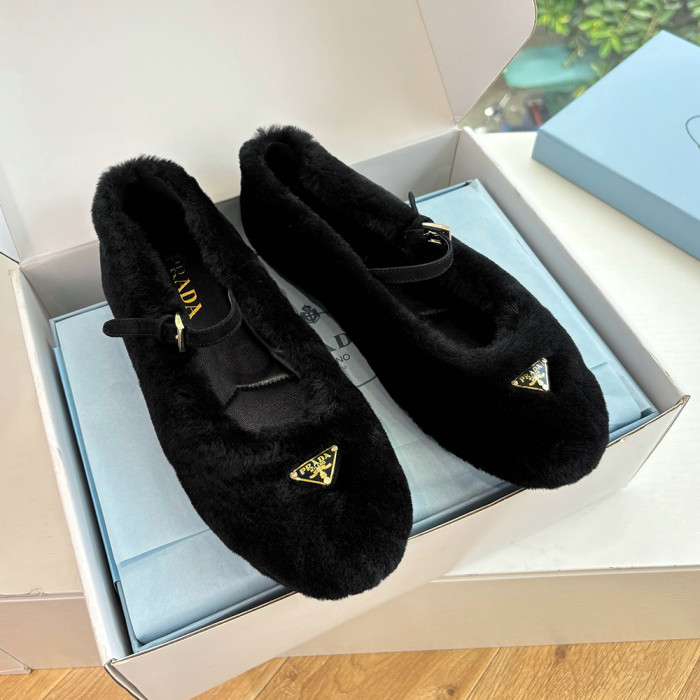 NIGO Prada Women's Plush Mary Jane Loafers #nigo334919