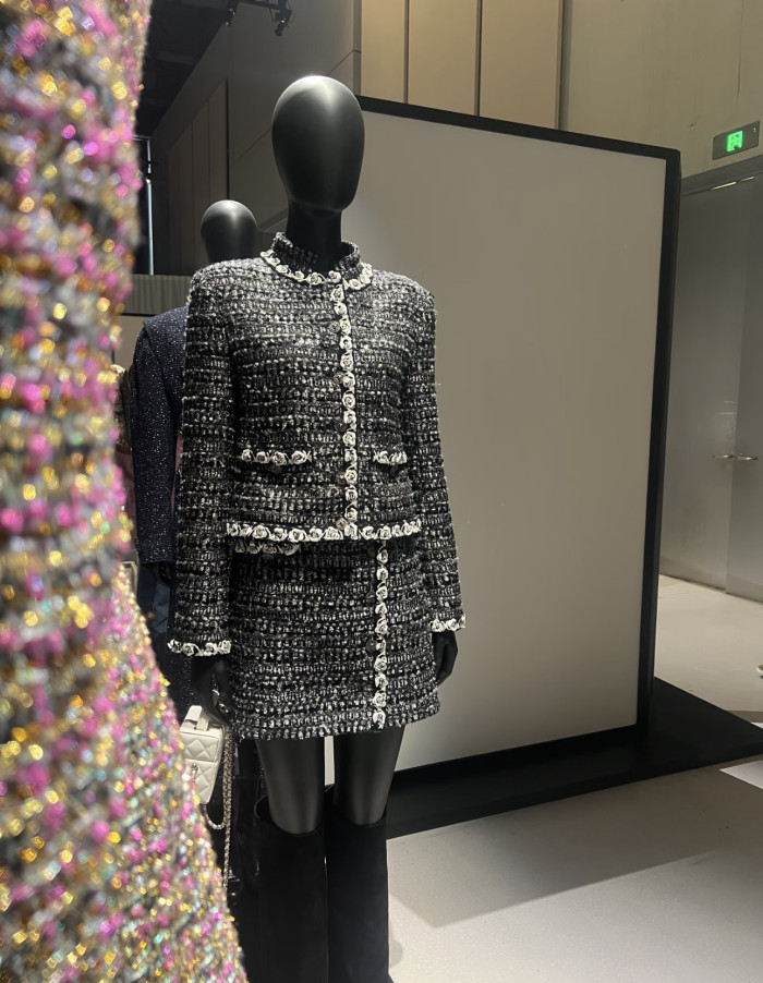 NIGO Chanel Women's Soft Tweed Sequined Flower Jacket #nigo334955