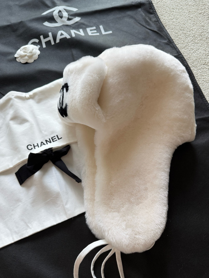 NIGO Chanel Chapka Shearling Lambskin Ecru Black #nigo335052