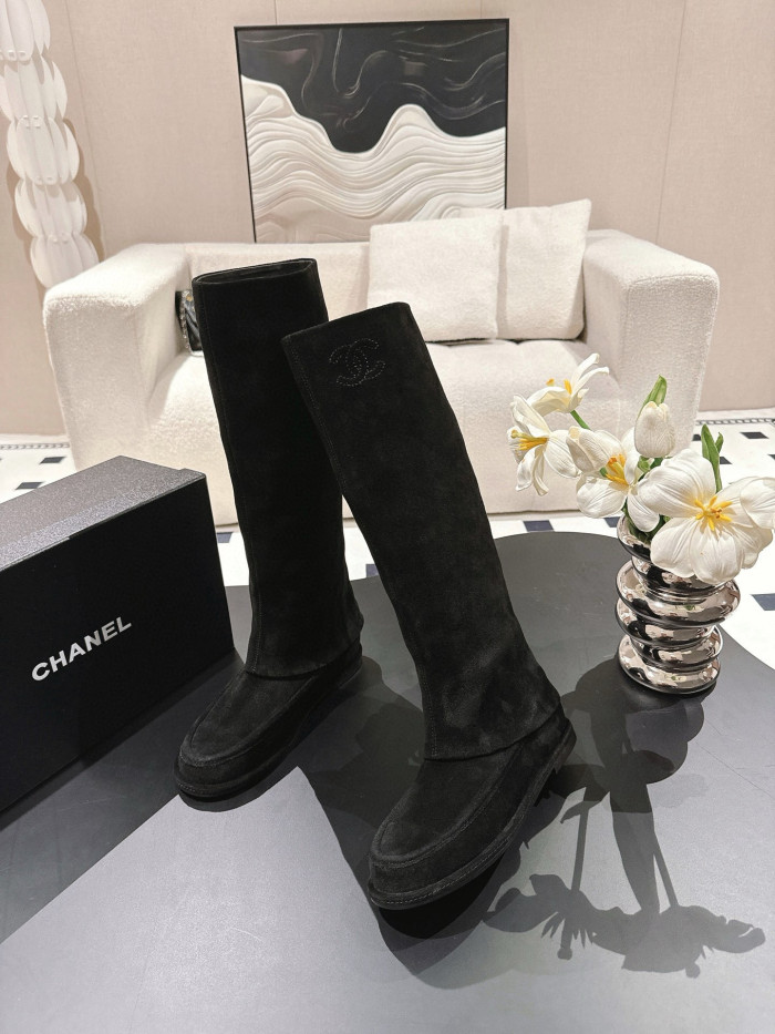 NIGO Chanel Women's Suede Boots #nigo335027