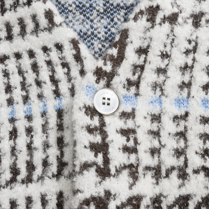 NIGO Louis Vuitton Textured Plaid Cardigan 1AJBSP #nigo335295