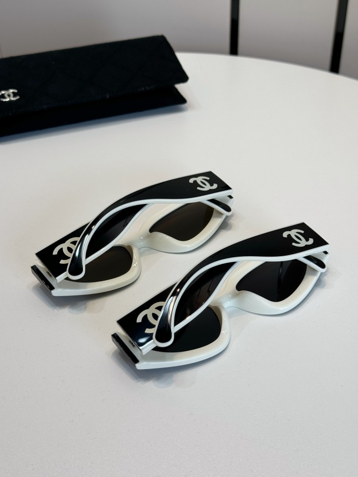 NIGO Chanel Sunglasses Cat Eye Sunglasses Nylon Fibre #nigo335389