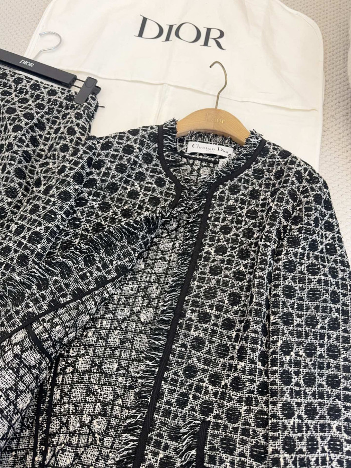 NIGO DIOR Macrocannage Regular Fit Jacket Mid-Length Macrocannage Flared Skirt  Black White Cotton-Blend Tweed Knit  #nigo334340
