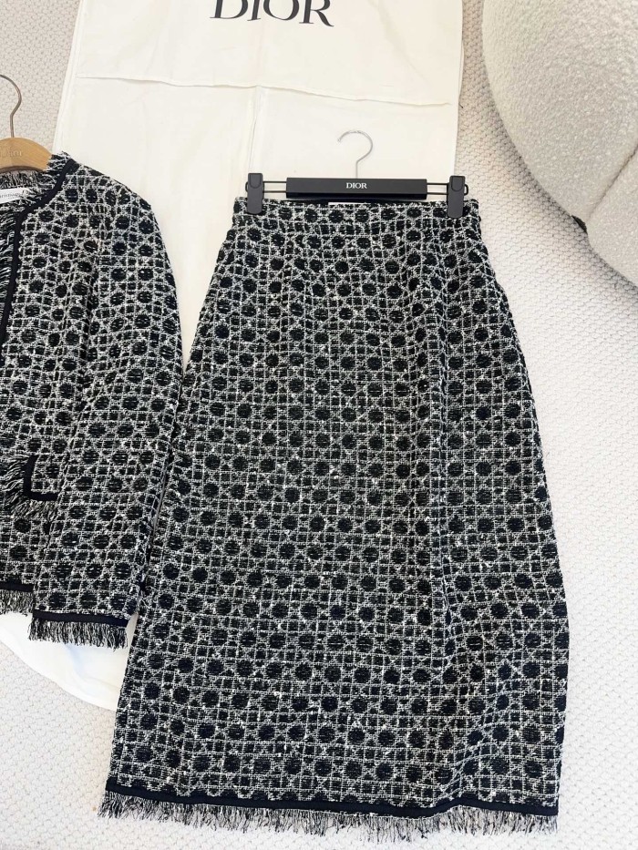 NIGO DIOR Macrocannage Regular Fit Jacket Mid-Length Macrocannage Flared Skirt  Black White Cotton-Blend Tweed Knit  #nigo334340