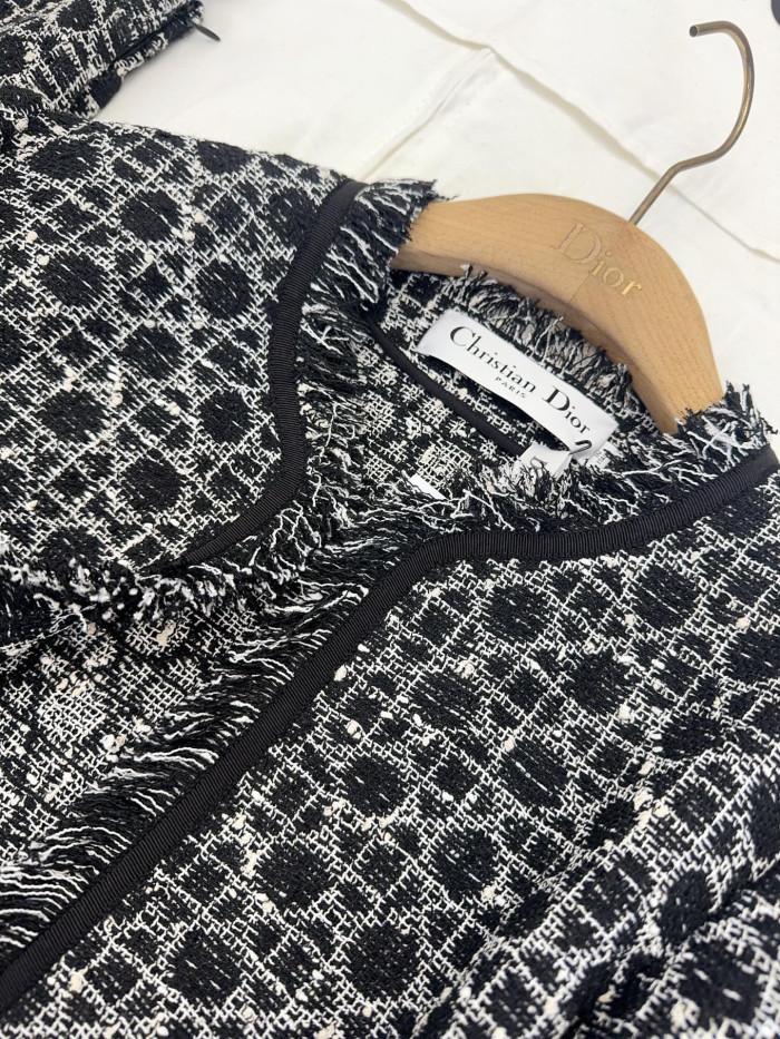 NIGO DIOR Macrocannage Regular Fit Jacket Mid-Length Macrocannage Flared Skirt  Black White Cotton-Blend Tweed Knit  #nigo334340