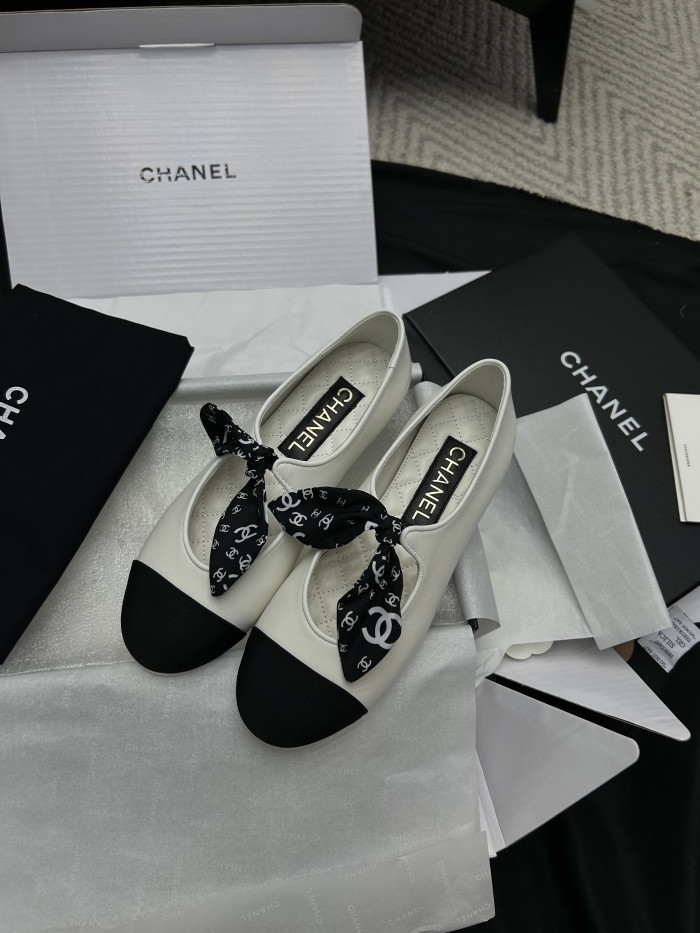NIGO Chanel Mary Janes Lambskin Silk Grosgrain White Black #nigo334248