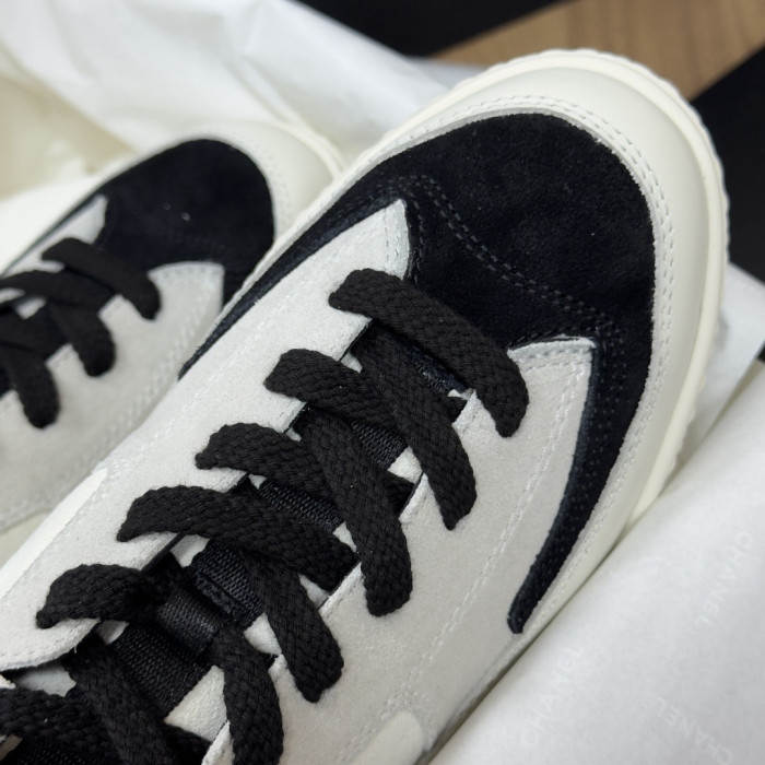 NIGO Chanel Women's COCO Nage Sneakers #nigo335563