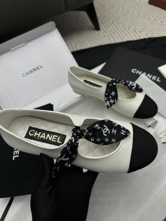 NIGO Chanel Mary Janes Lambskin Silk Grosgrain White Black #nigo334248