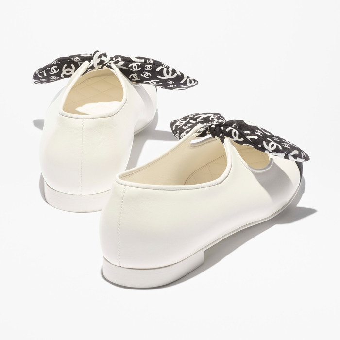 NIGO Chanel Mary Janes Lambskin Silk Grosgrain White Black #nigo334248