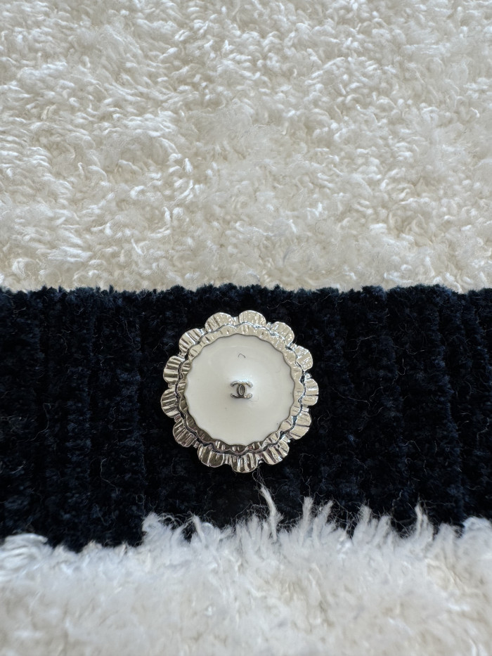 NIGO Chanel Top Silk White Navy Blue #nigo335494