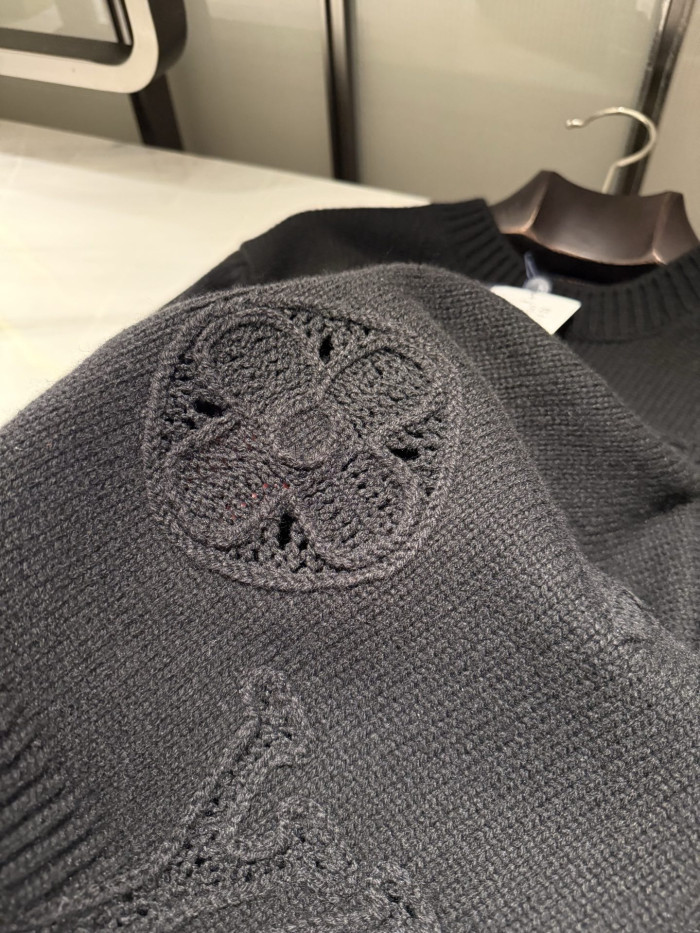 NIGO  Louis Vuitton Men's Embellished Knitted Crewneck 1AJBWY #nigo334453