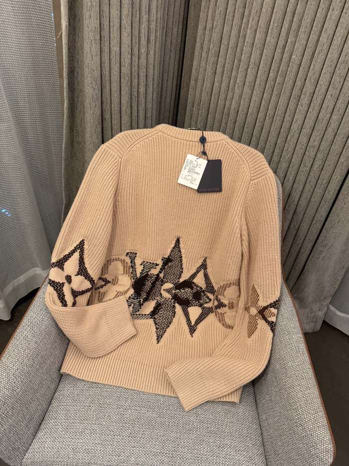 NIGO Louis Vuitton Graphic Knitted Crewneck #nigo335707