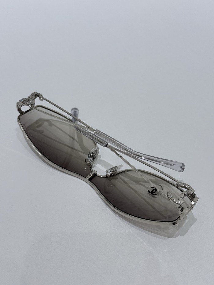 NIGO Chanel Metal Frame Sunglasses #nigo335775