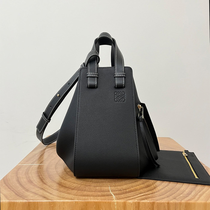 NIGO Loewe Small Hammock bag in classic calfskin Black#nigo335867