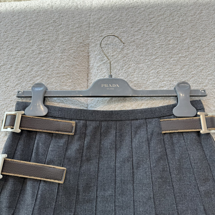NIGO PRADA Slate Gray Pleated Rush Stitch Wool Miniskirt #nigo335944