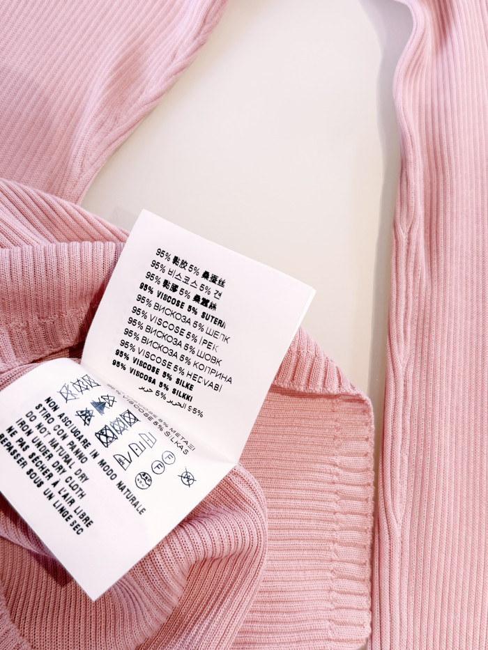 NIGO MiuMiu Begonia Pink Silk V-neck Sweater #nigo335966