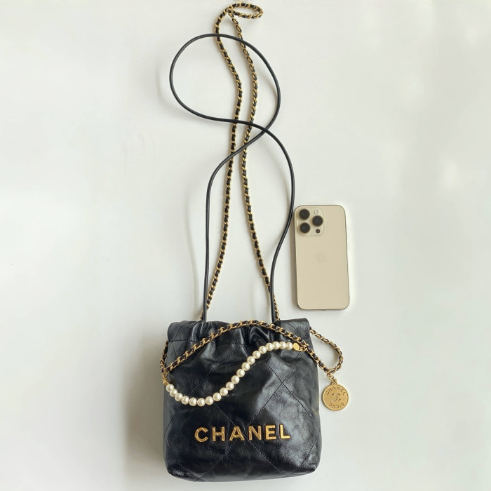 NIGO Chanel 22 Mini Handbag Shiny Calfskin Gold-tone Metal #nigo319128