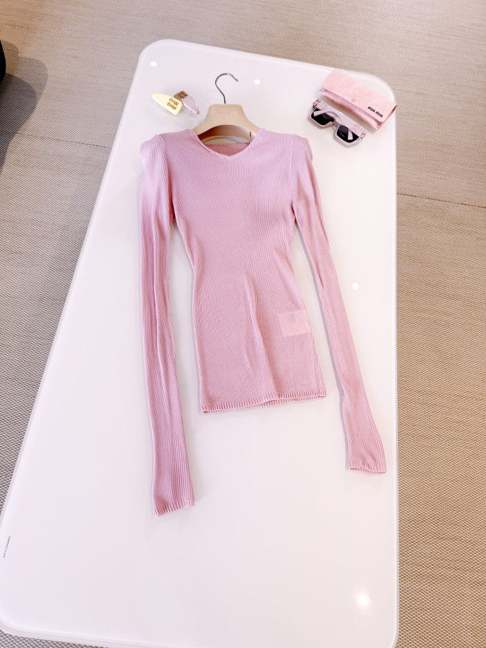 NIGO MiuMiu Begonia Pink Silk V-neck Sweater #nigo335966
